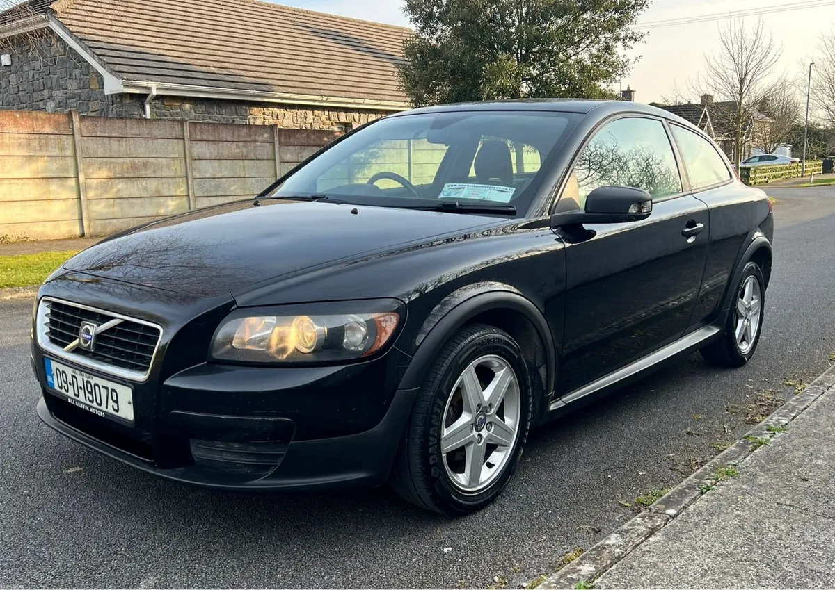 Volvo C30 2009 - Image 1