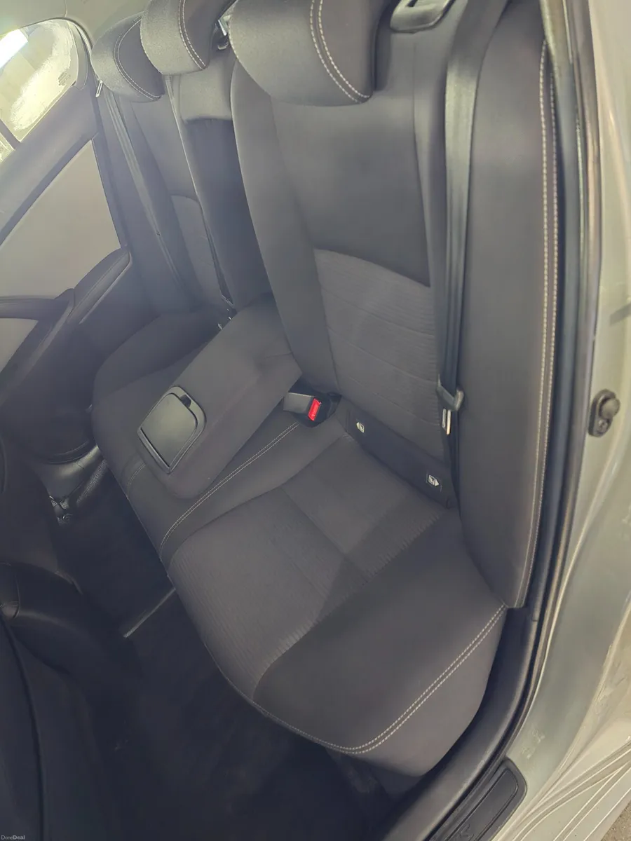 Toyota Avensis 2016 business edition nct&tax€4900 - Image 2