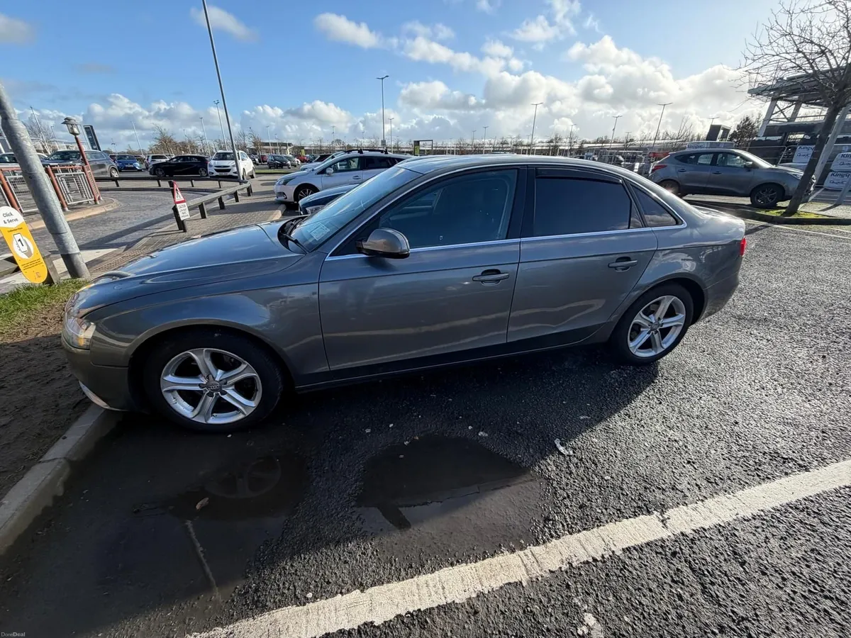 Audi A4 2013 - Image 4