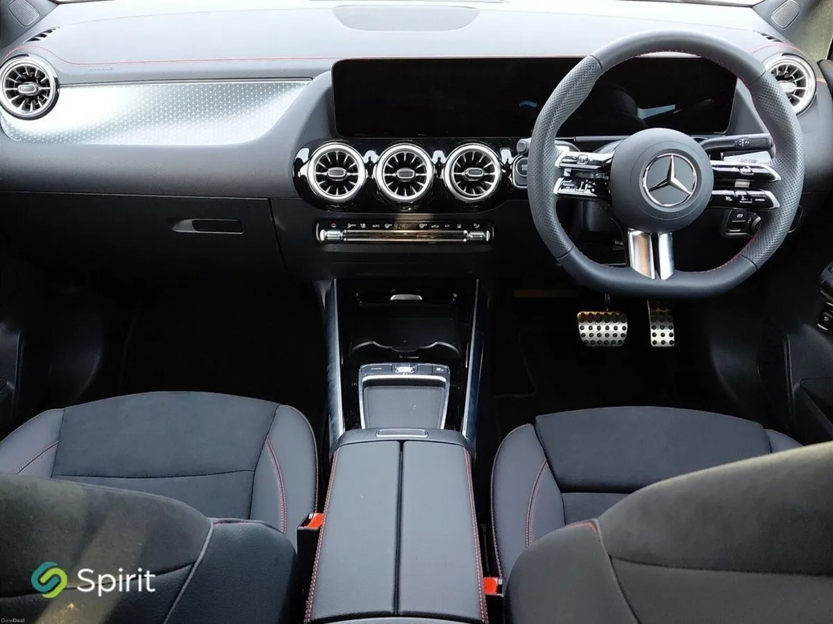 Mercedes-Benz EQA 250+ AMG Line 70.5kWh 560KM Rang - Image 4