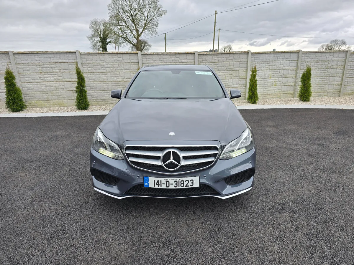 141 Mercedes E 220 Amg Sport Automatic - Image 4