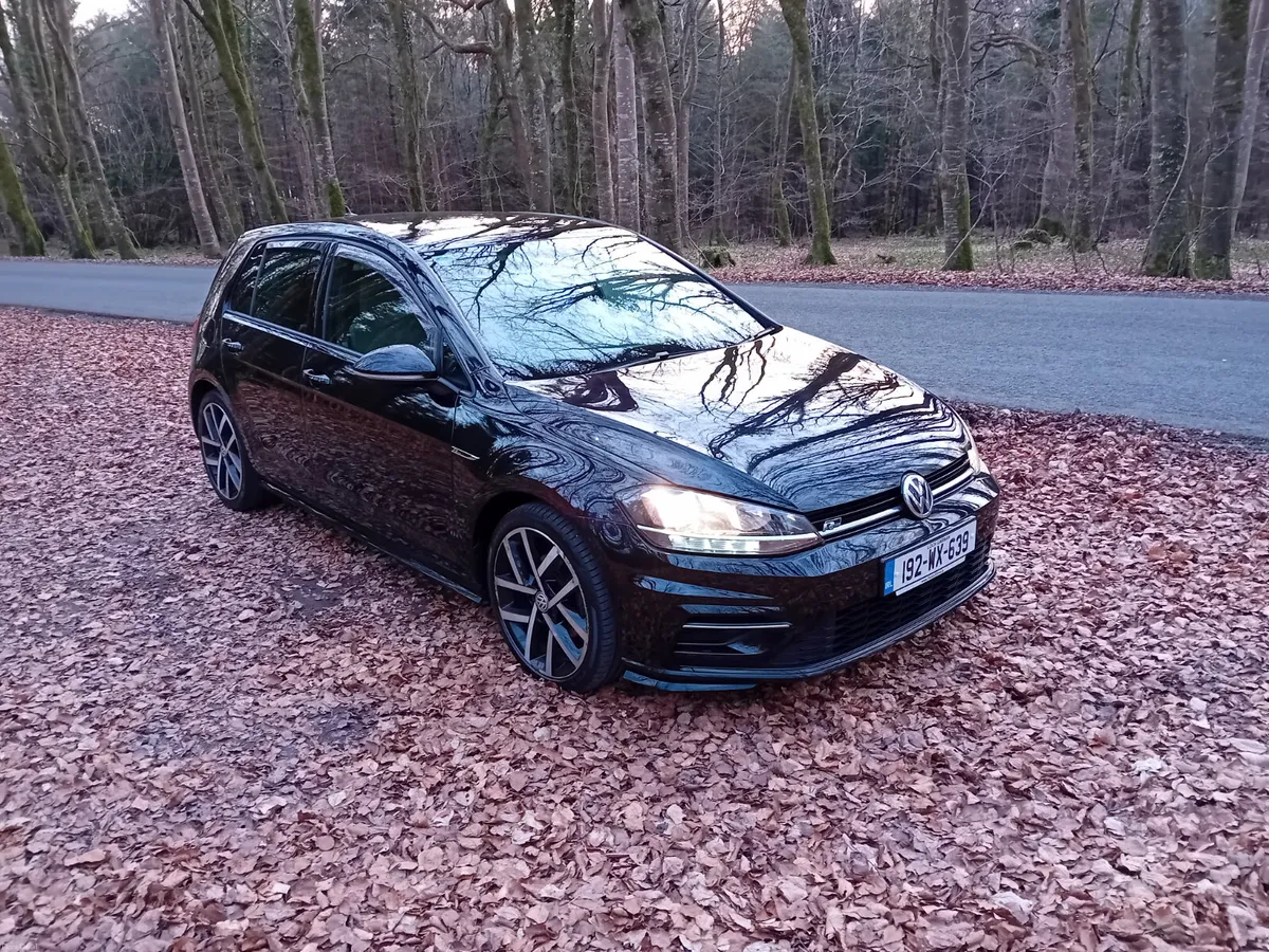 192 VW GOLF , 1.6 TDI R-LINE 5 DOOR MANUAL. - Image 3