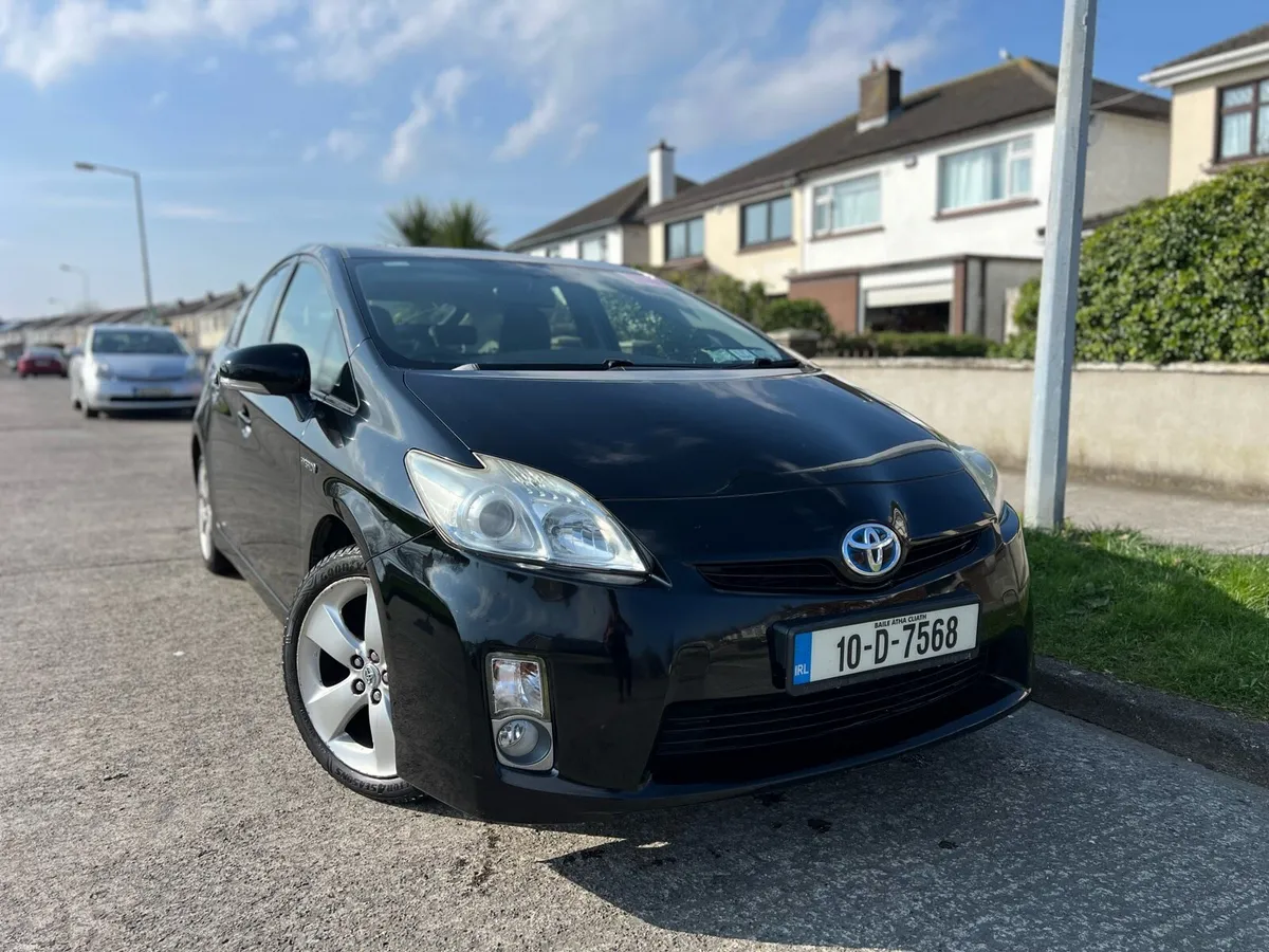 Toyota Prius 1.8 hybrid - Image 3