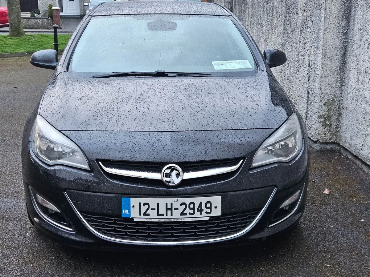 Vauxhall Astra 2012 - Image 3