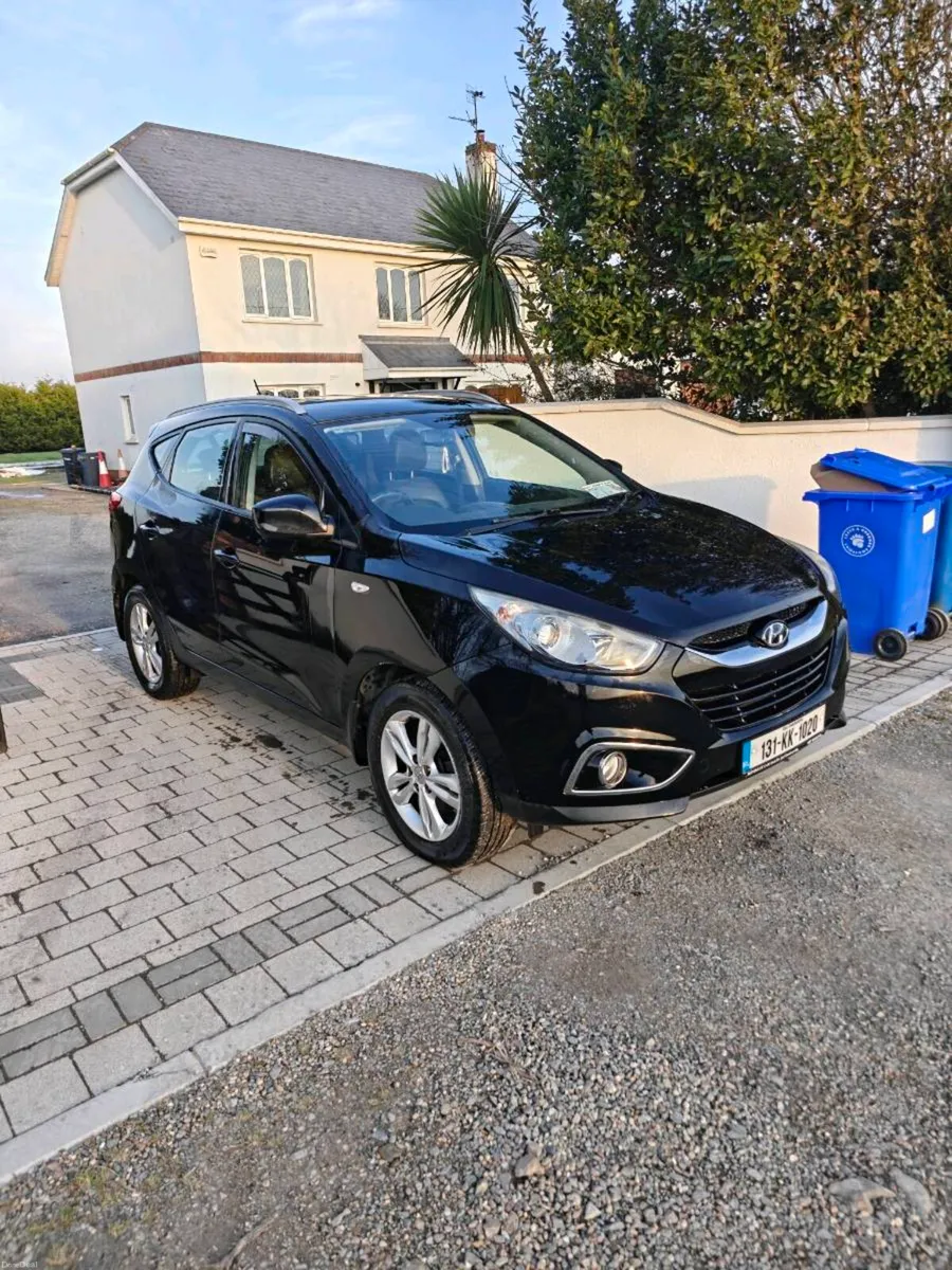Hyundai ix35 - Image 1
