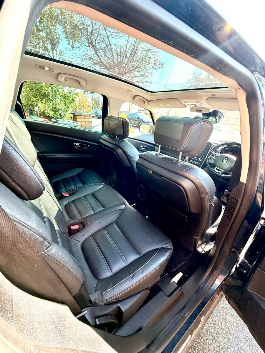 Renault Grand Scenic  automatic - Image 6
