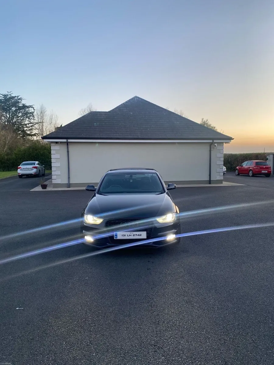 Audi A4 S-Line Black edition B8.5 - Image 2