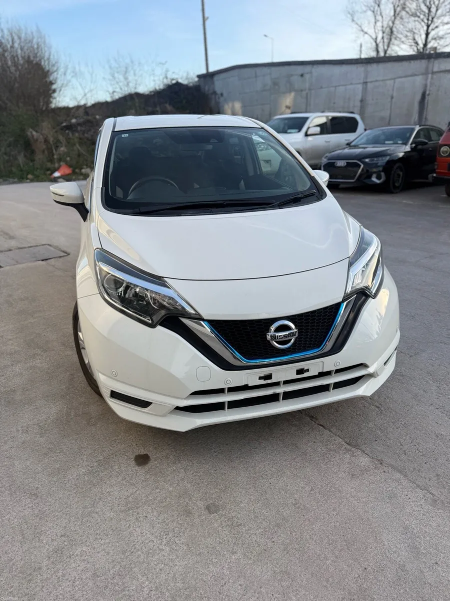 182 Nissan Note e-power Low km + warranty - Image 1