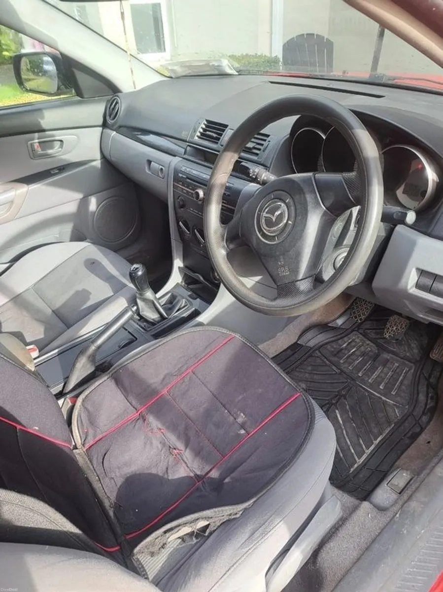 2009 Mazda 3 - Image 3