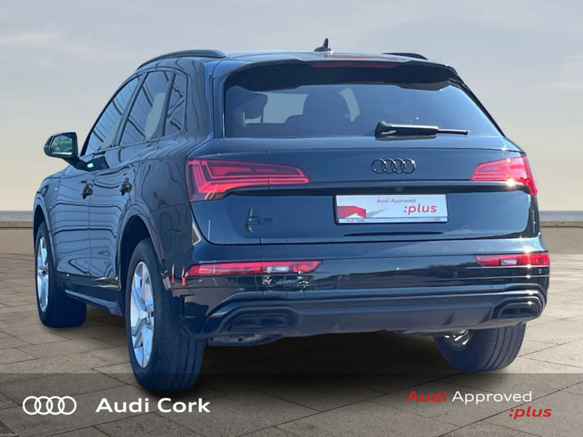 Audi Q5 2.0 35TDI 163BHP S-LINE AUTOMATIC WITH BLA - Image 4