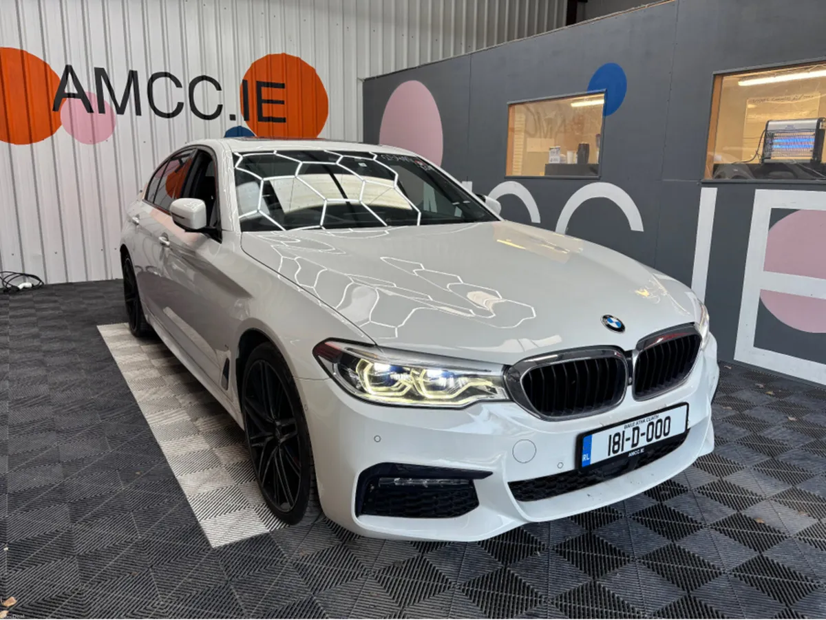 BMW 5-Series 530e - M-sport - Sunroof - 360 Camera - Image 1