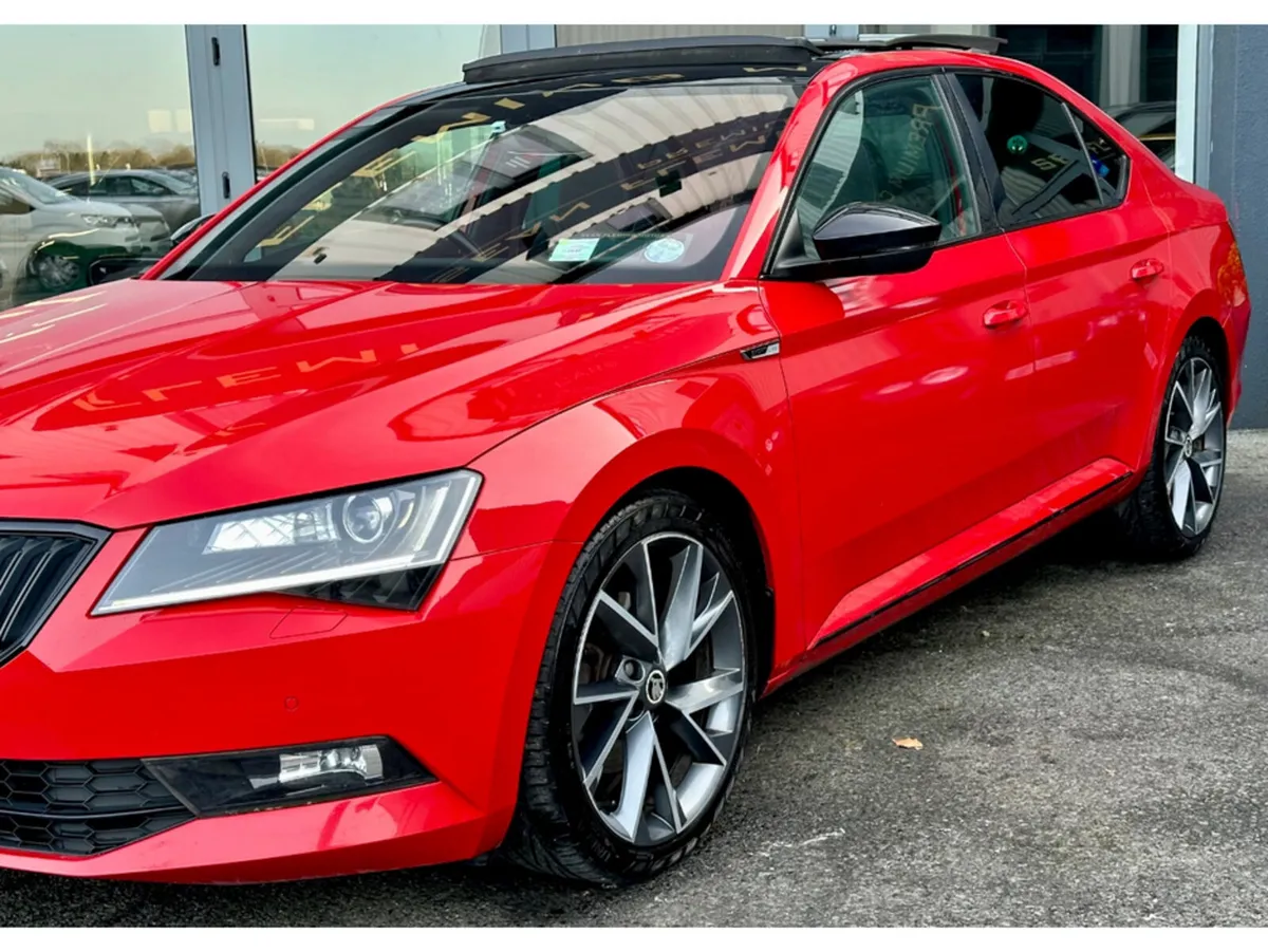 Skoda Superb 2.0 TDI SPORTLINE 190PS 5DR AUTO - Image 3