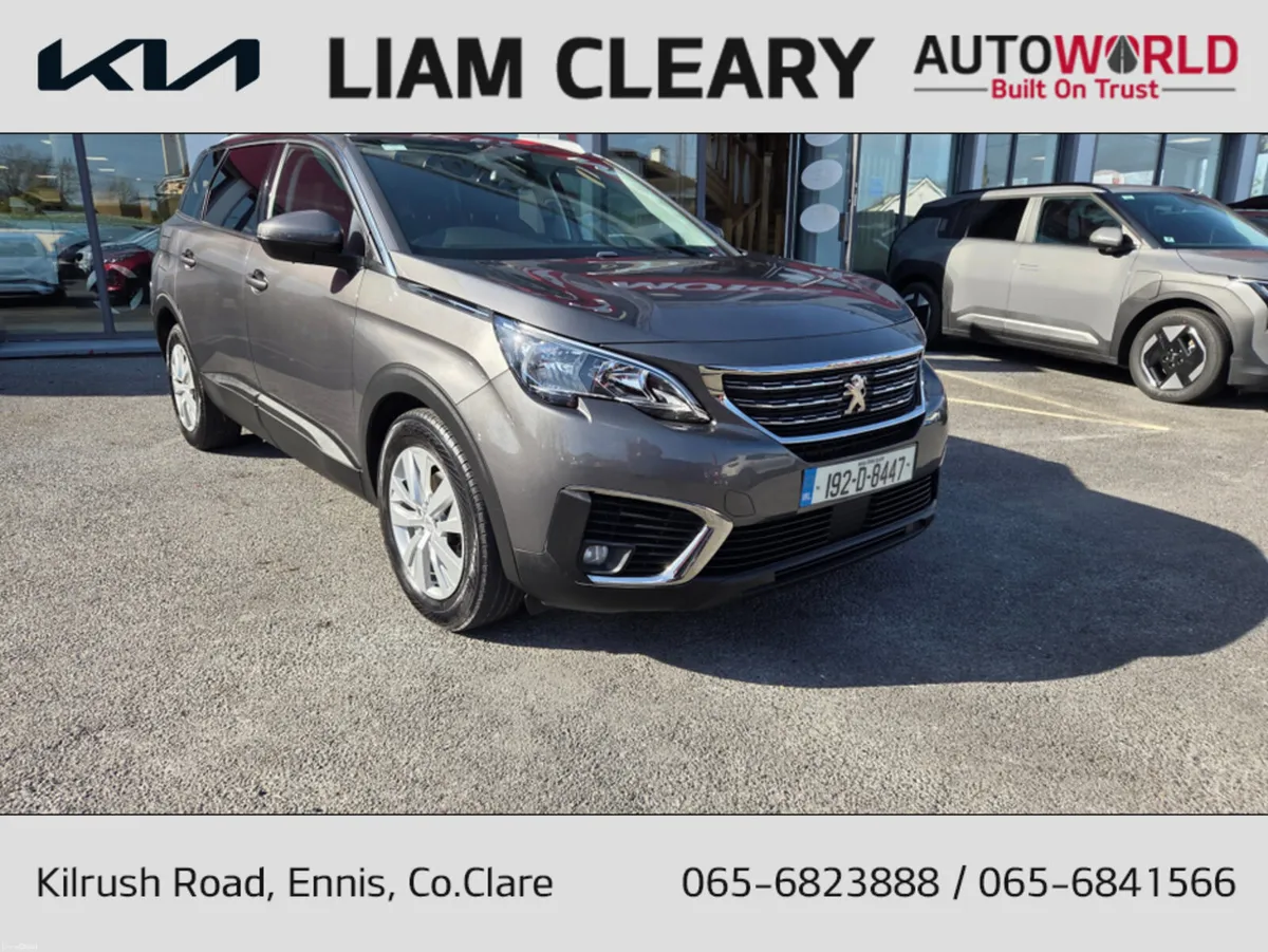 Peugeot 5008 ACTIVE 1.5 BLUE HDI 130 AU AUTOMATIC - Image 1