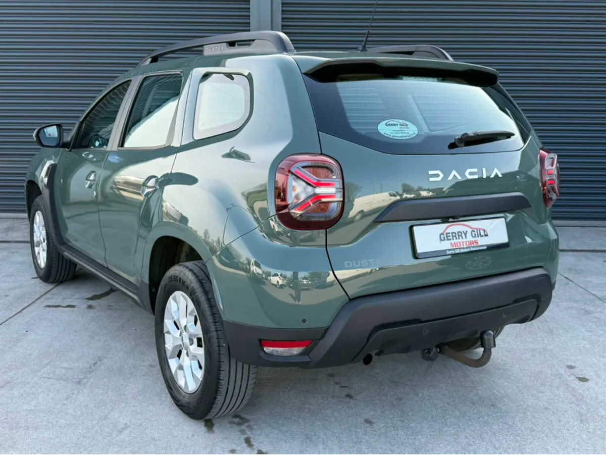 Dacia Duster EXPRESSION TCE 150 EDC PETROL - Image 5