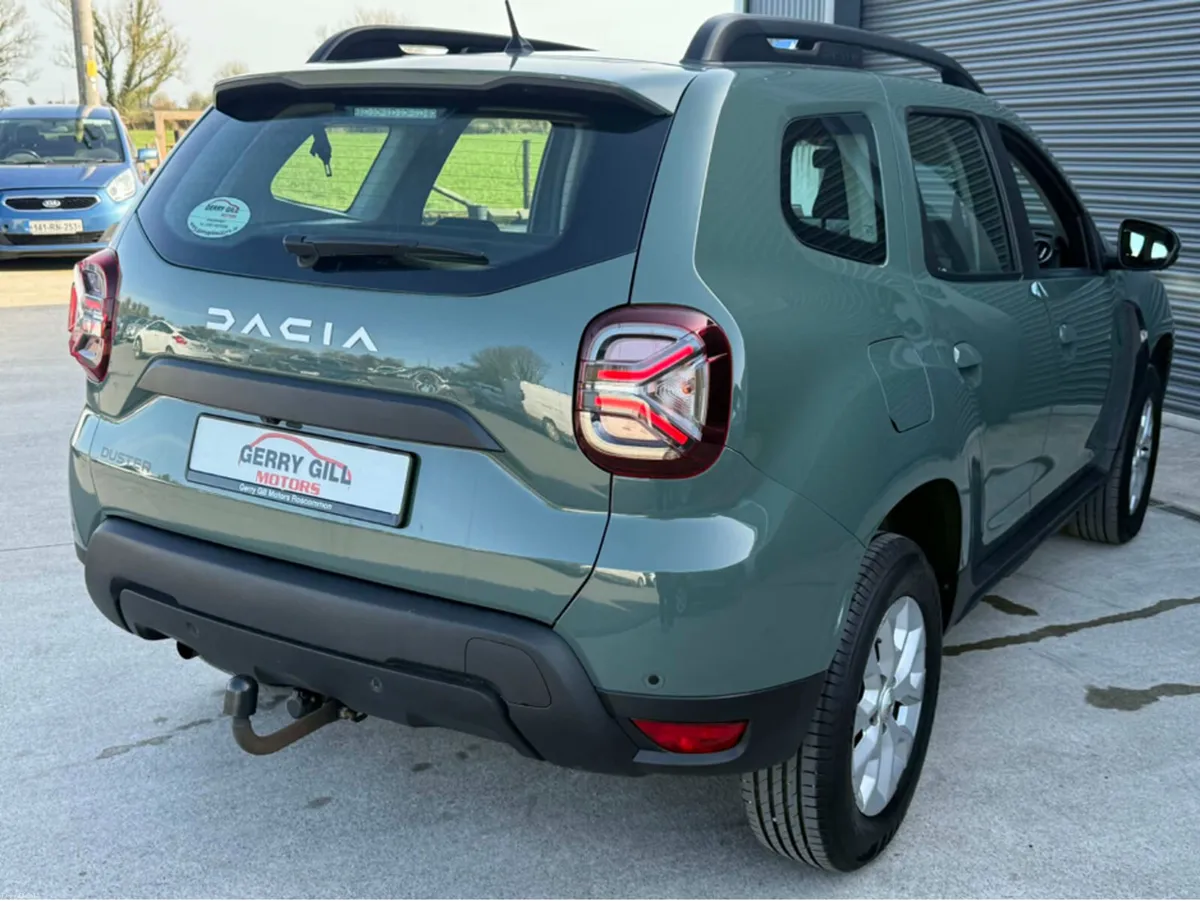 Dacia Duster EXPRESSION TCE 150 EDC PETROL - Image 6