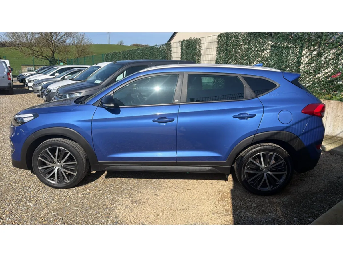 Hyundai Tucson GO SE 2WD CRDI - Image 3
