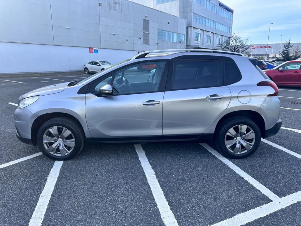 Peugeot 2008 1.6 HDI, ACTIVE MODEL, LOW MILES, FIN - Image 4