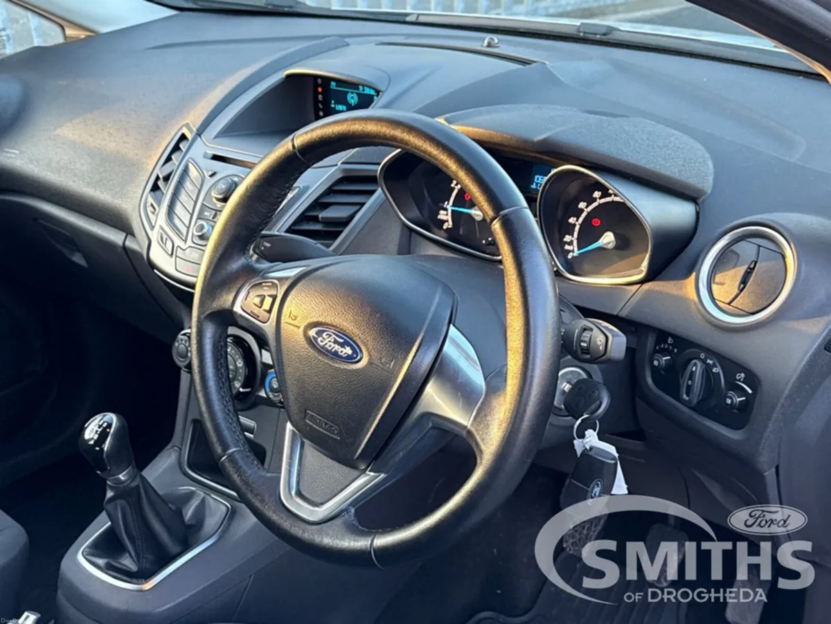 Ford Fiesta ZETEC 1.0 65PS - Image 2