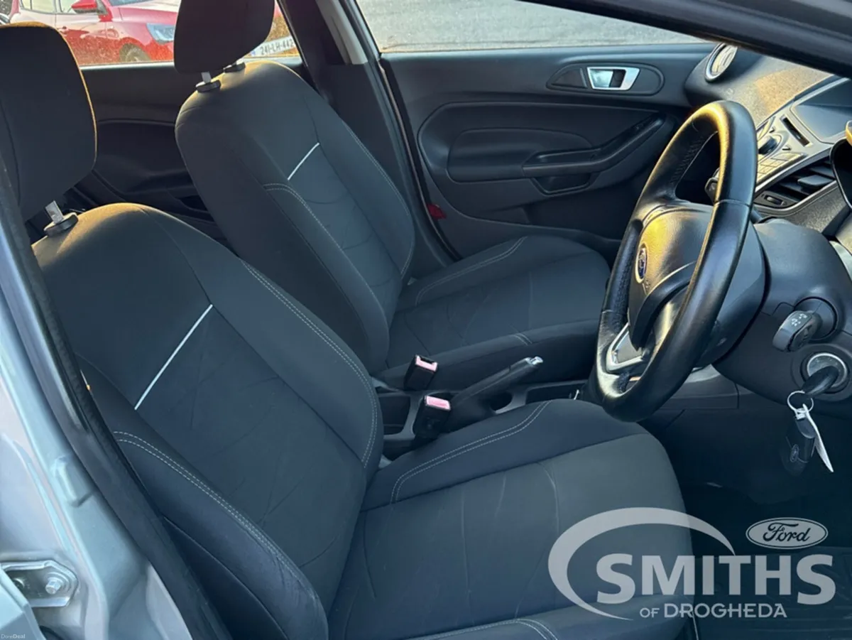 Ford Fiesta ZETEC 1.0 65PS - Image 4