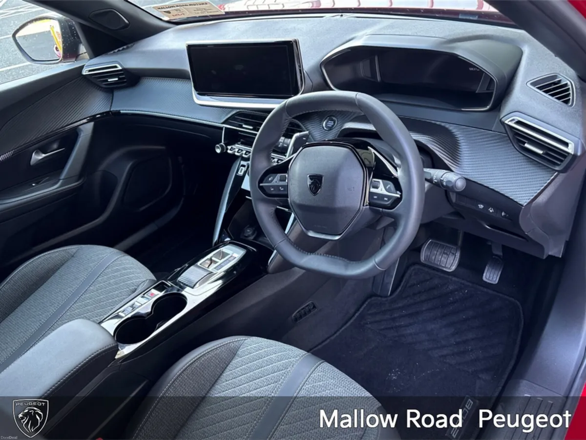 Peugeot 2008 ALLURE 1.2 MILD-HYBRID 13 - Image 2