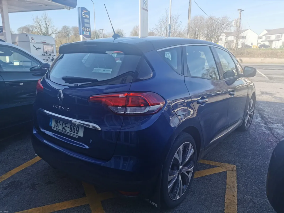 Renault Scenic DYNAMIQUE NAV DCI 110 4 IV 4DR - Image 5