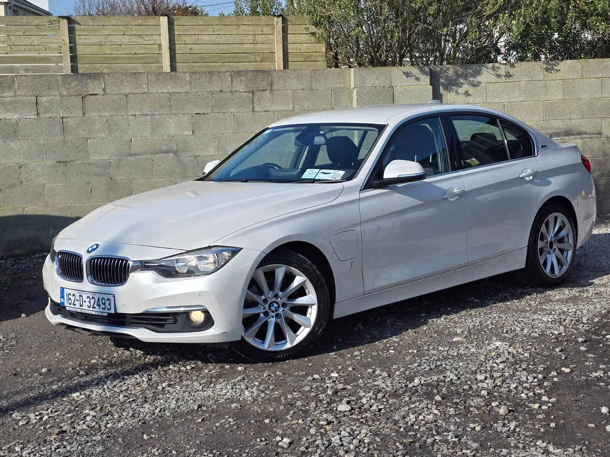BMW 3-Series 2016 330e hybrid automatic €6990 - Image 1