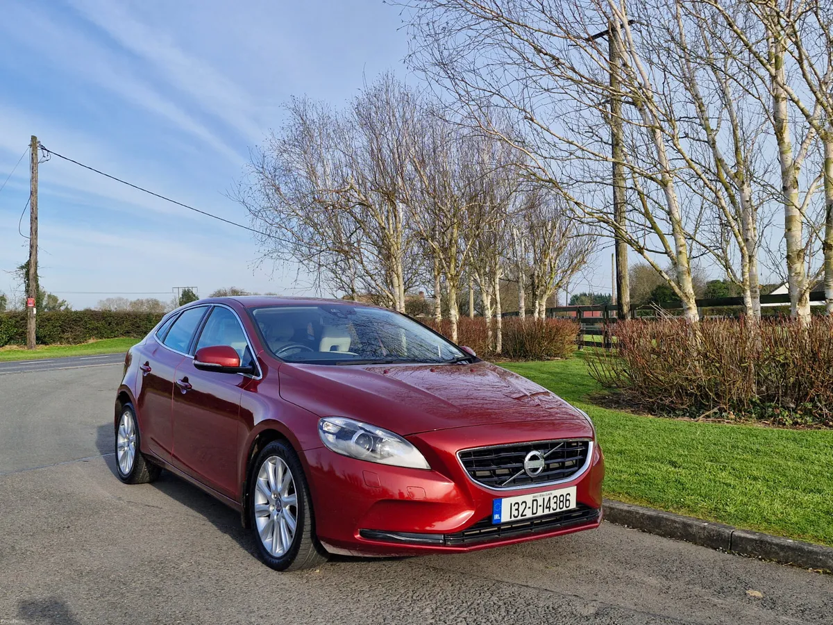 Volvo V40 Diesel Automatic (JUST PAST NCT TEST)!!! - Image 1