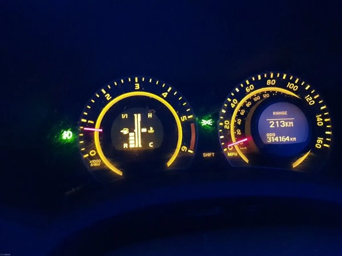 2008 Toyota Auris - Image 1