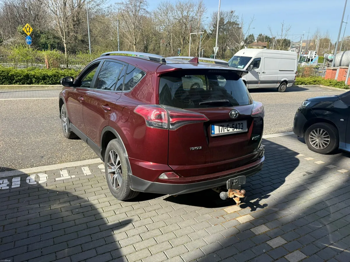 TOYOTA RAV4 - Image 3