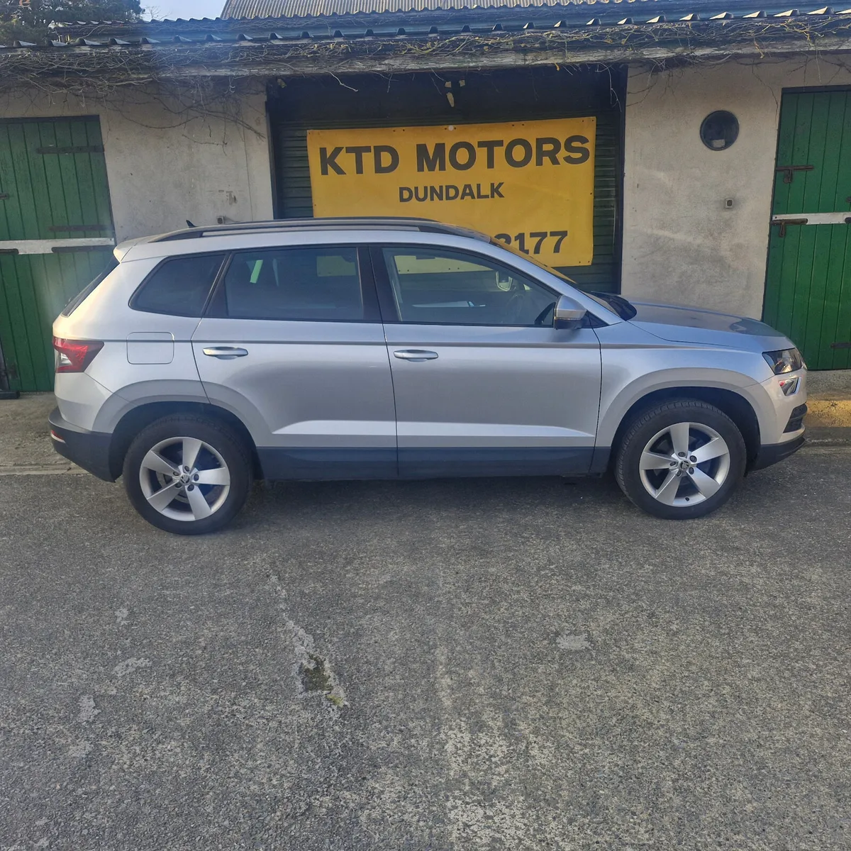 2020 Skoda Karoq 1.6d se - Image 5