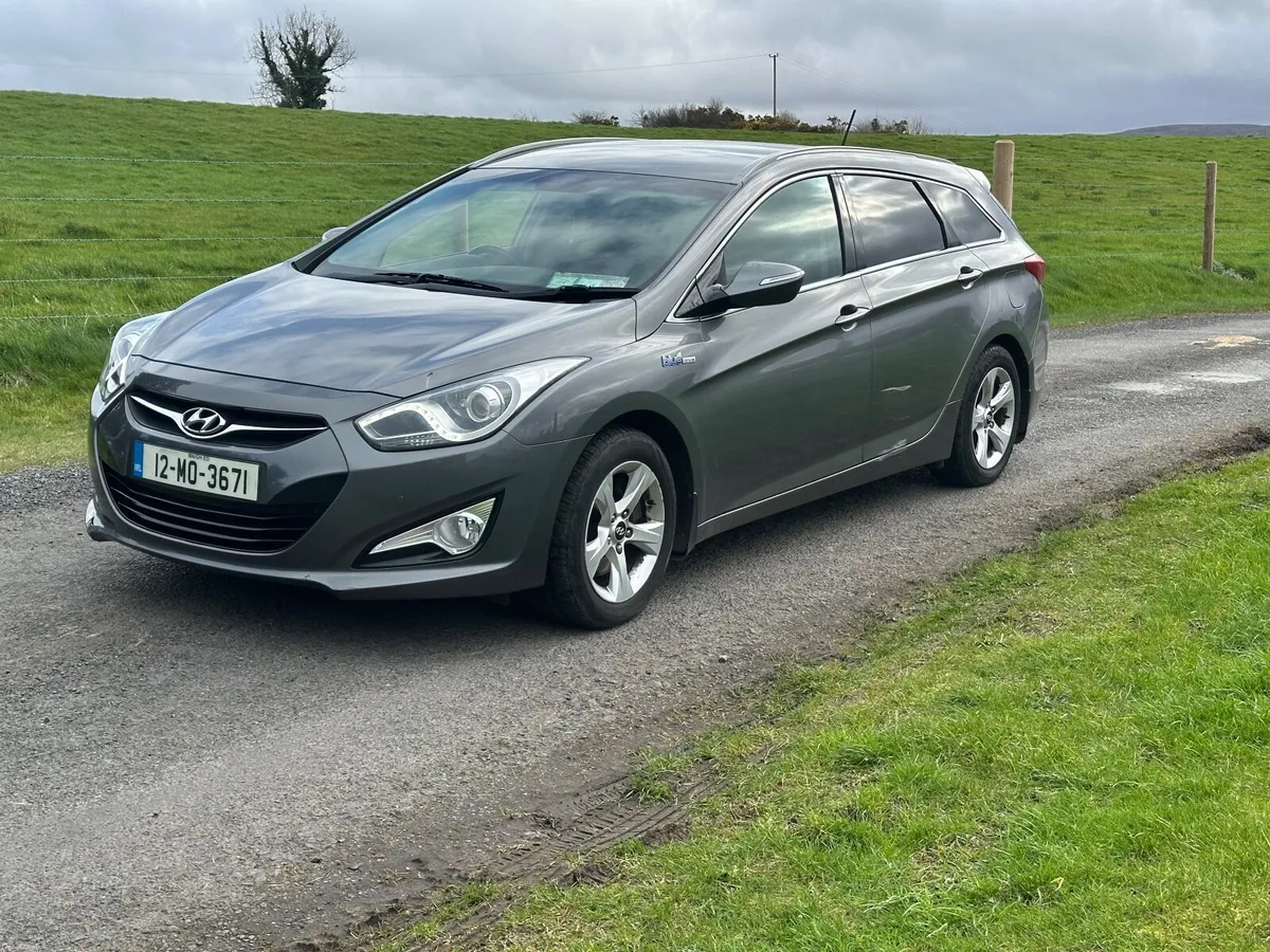 Hyundai i40 2012 - Image 1