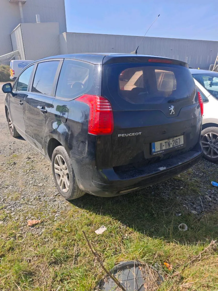 Peugeot 5008 - Image 2