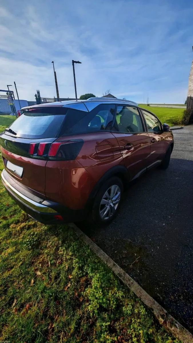 Peugeot 3008 - Image 2