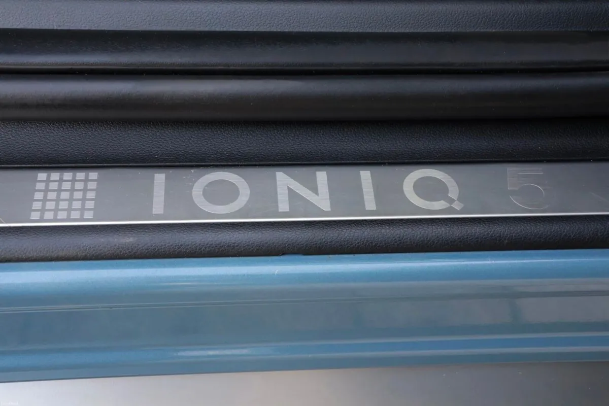 Hyundai IONIQ Electric Premium 58KWH - Image 4