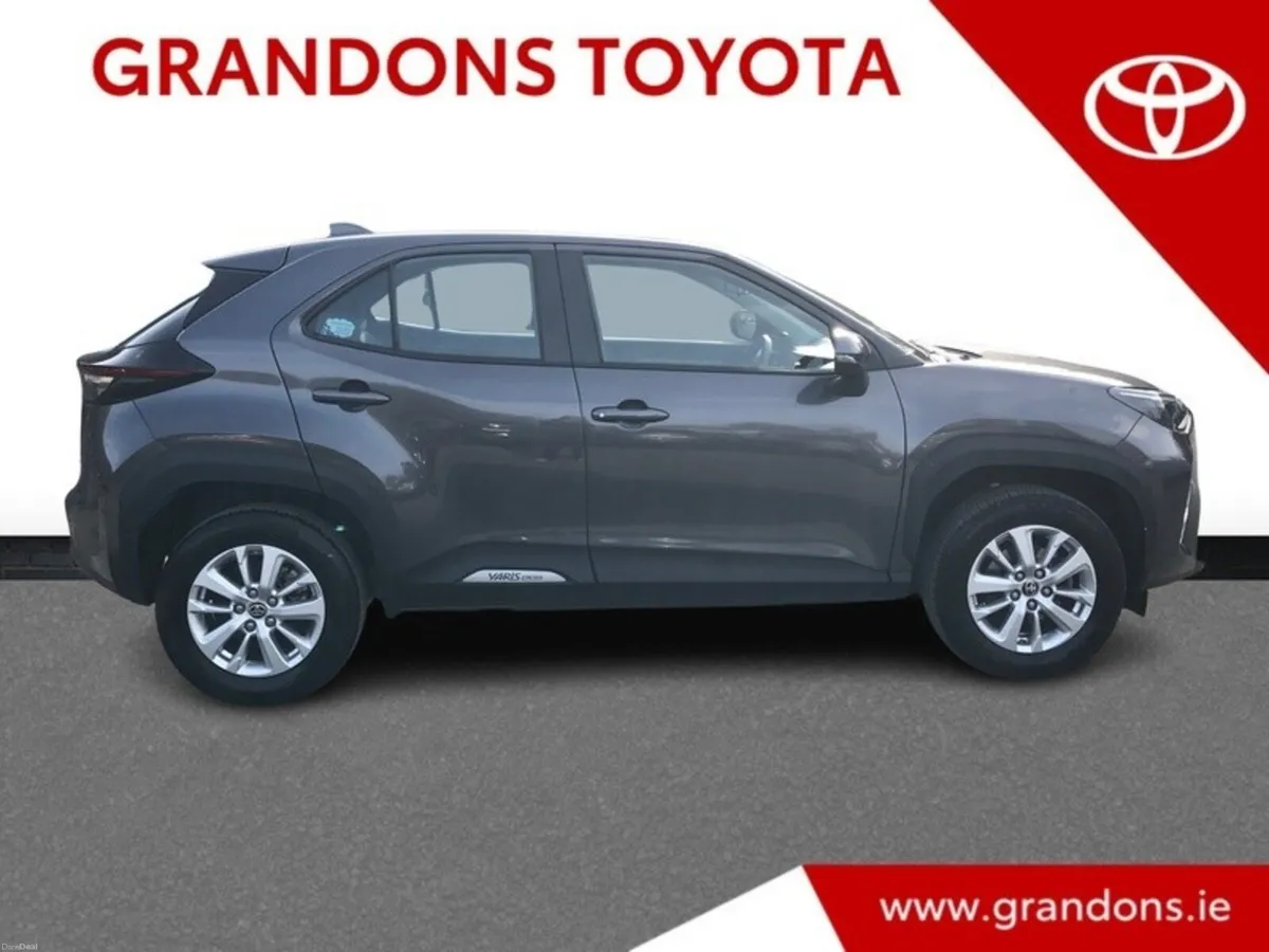 Toyota Yaris Cross LUNA - GRANDONS - Image 3