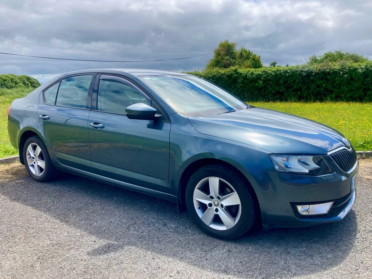 2016 Skoda Octavia 1.6 Automatic - Image 2