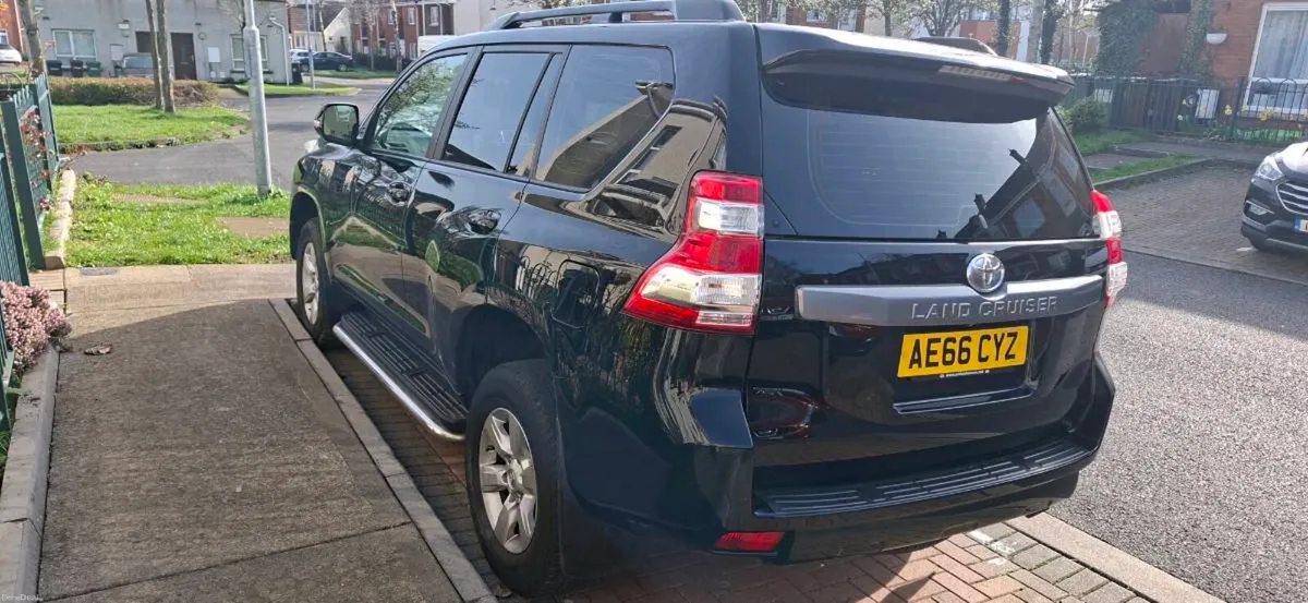 Toyota Land Cruiser 2017 - Image 4