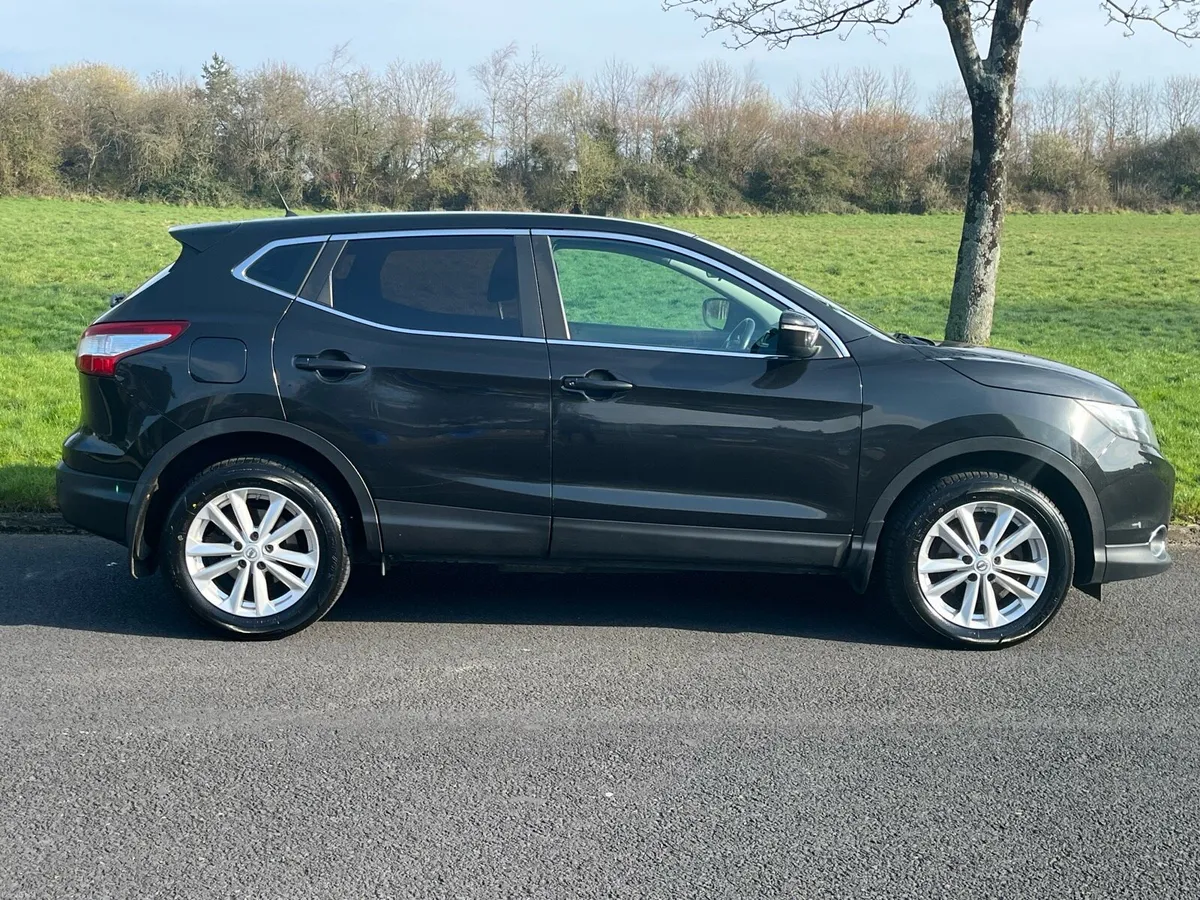 2014 Qashqai, Immaculate!! NCT+Tax - Image 1