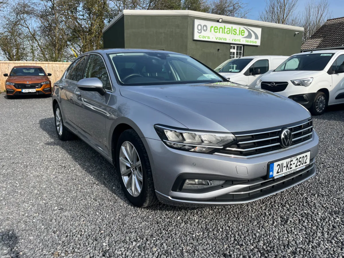 Volkswagen Passat Business Auto (1 Owner) - Image 1
