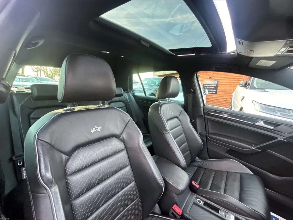 17 VW GOLF R 300 DSG MASSIVE SPECIFICATION - Image 4