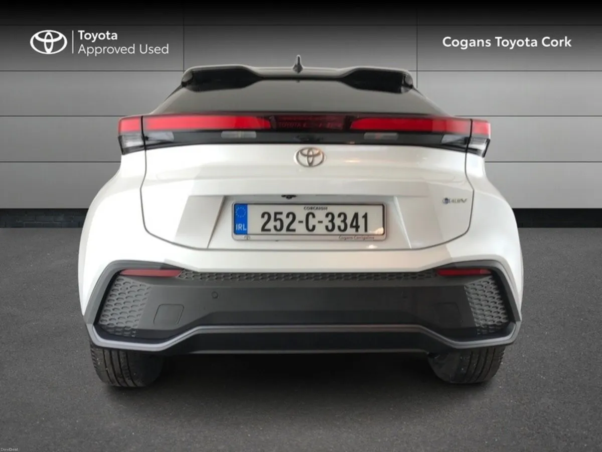 Toyota C-HR 1.8 - Image 4