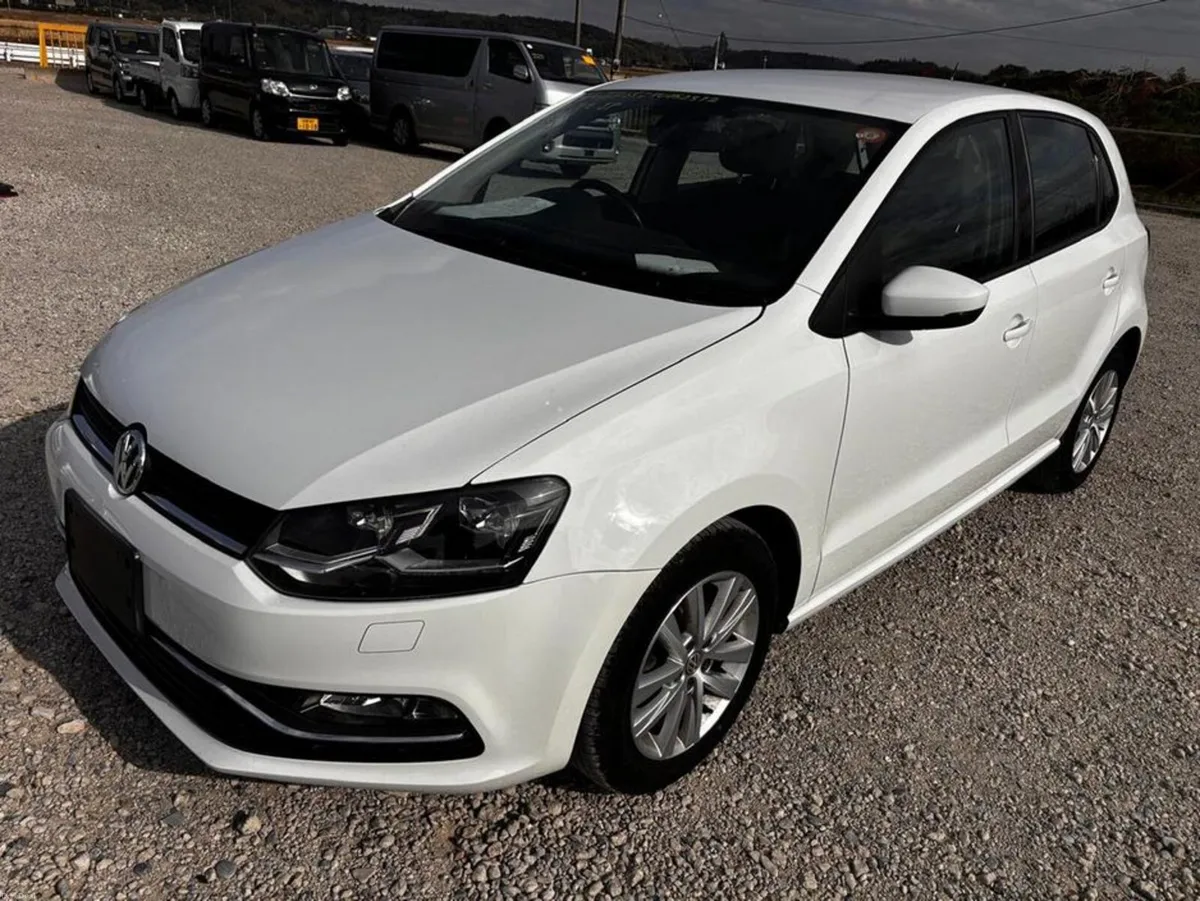 Volkswagen Polo 1.2 TSI Comfortline Meister - Image 1