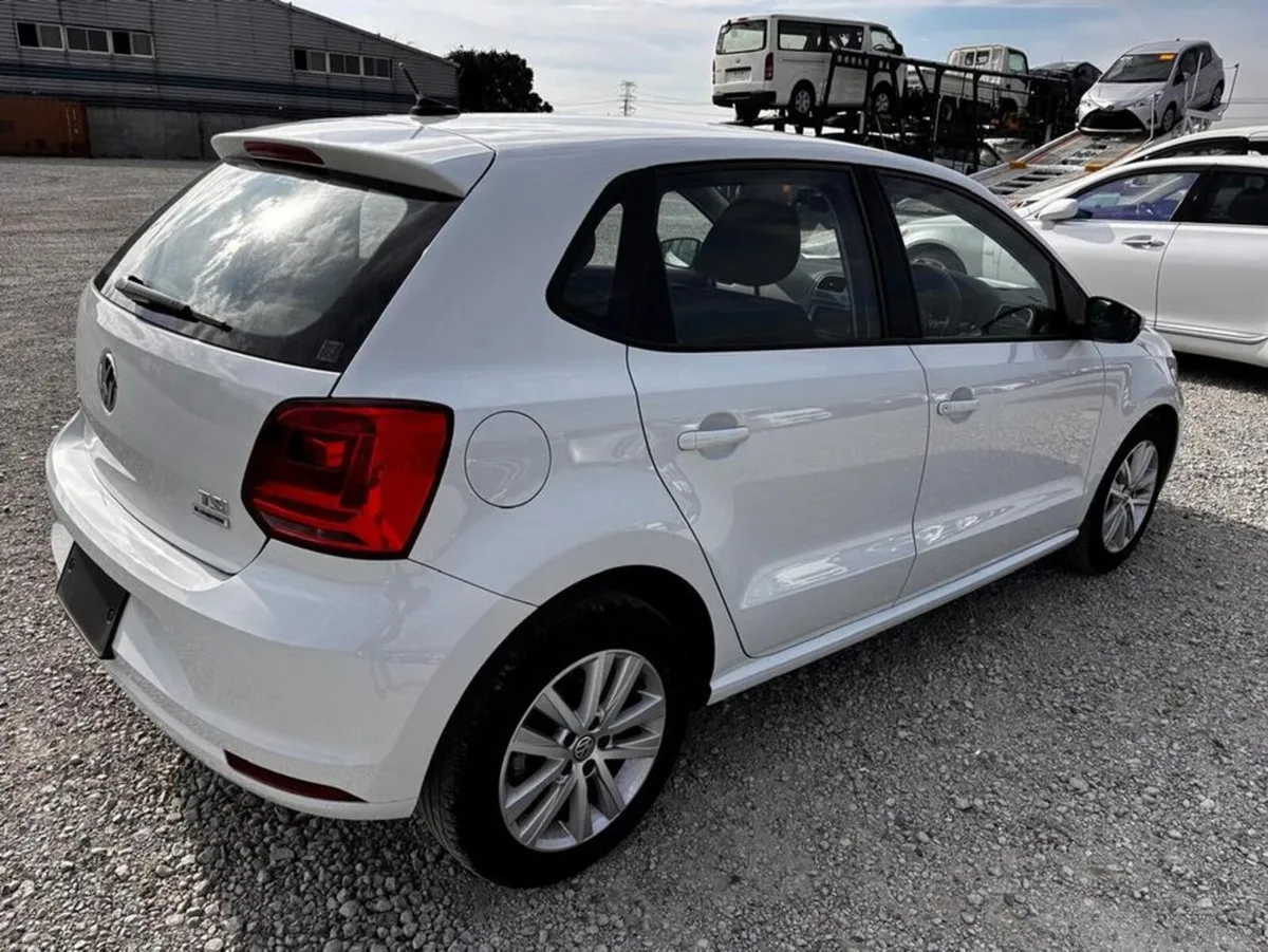 Volkswagen Polo 1.2 TSI Comfortline Meister - Image 4