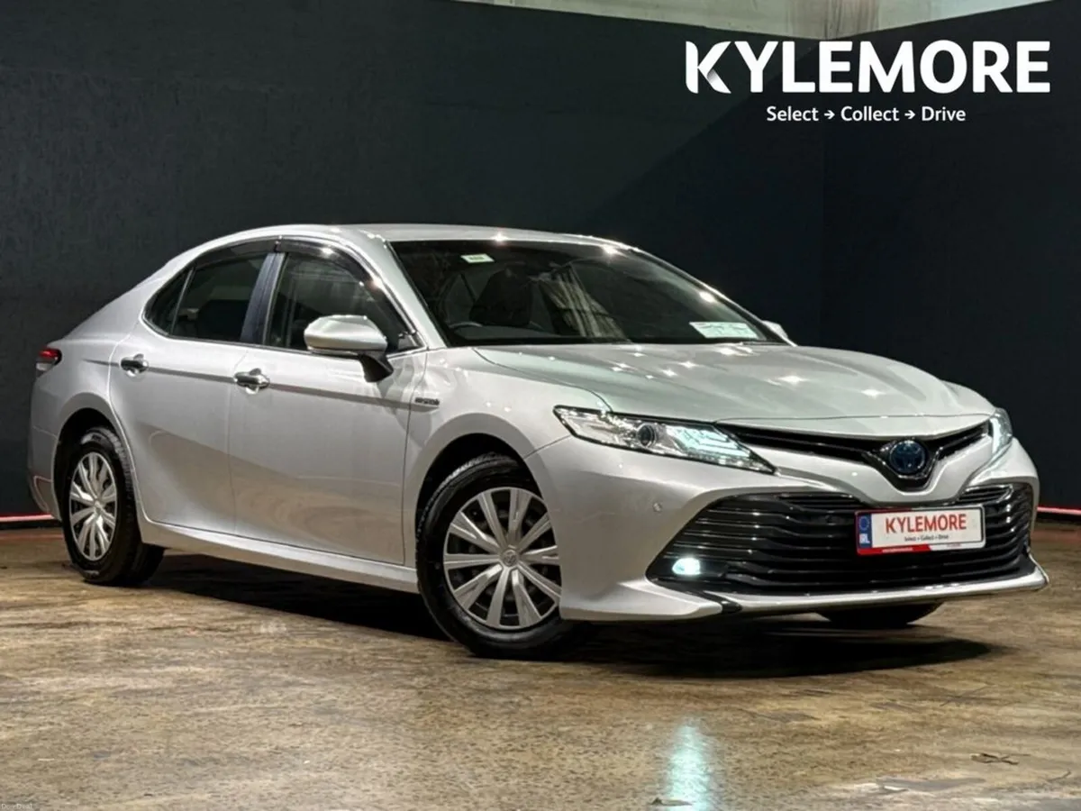 Toyota Camry HYBRID - TOYOTA SAFETY SENSE - CRUISE - Image 1