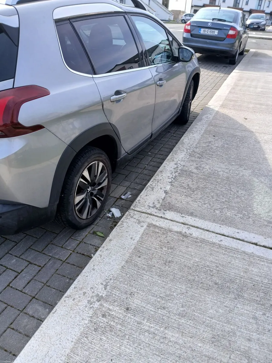 Peugeot 2008 2017 - Image 4