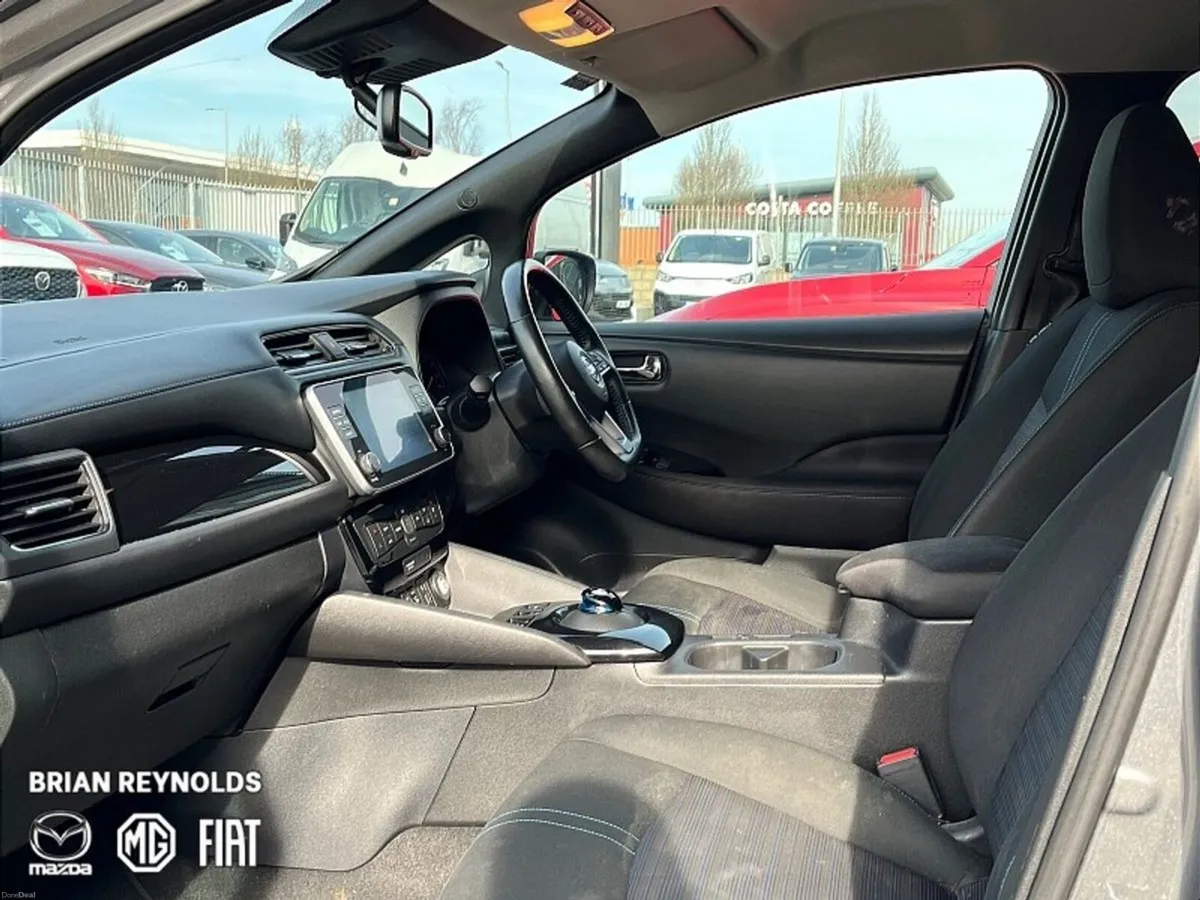 Nissan Leaf Leaf SV Premium 40 kWh - Image 6