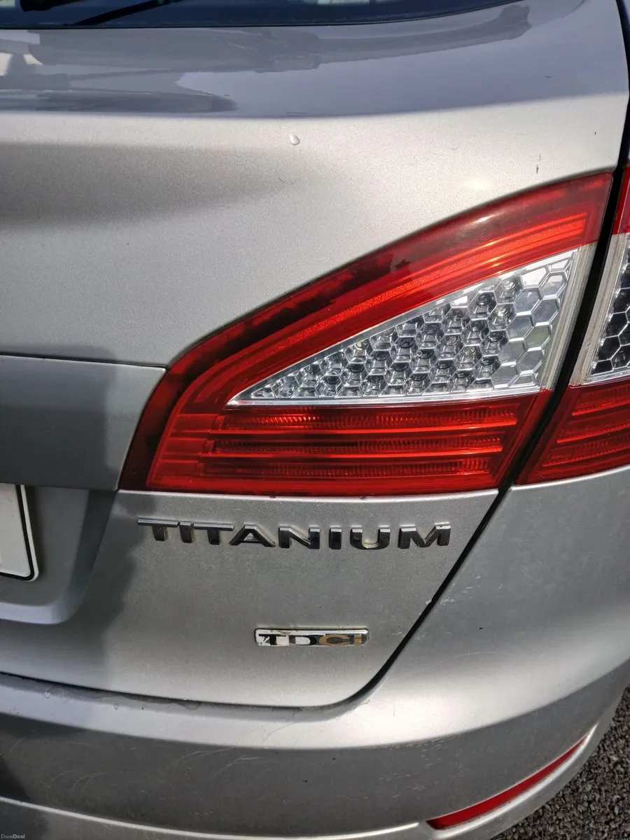 Ford Mondeo Titanium - Image 4