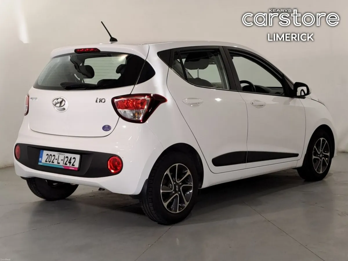 Hyundai i10 1.0 Deluxe - Image 3
