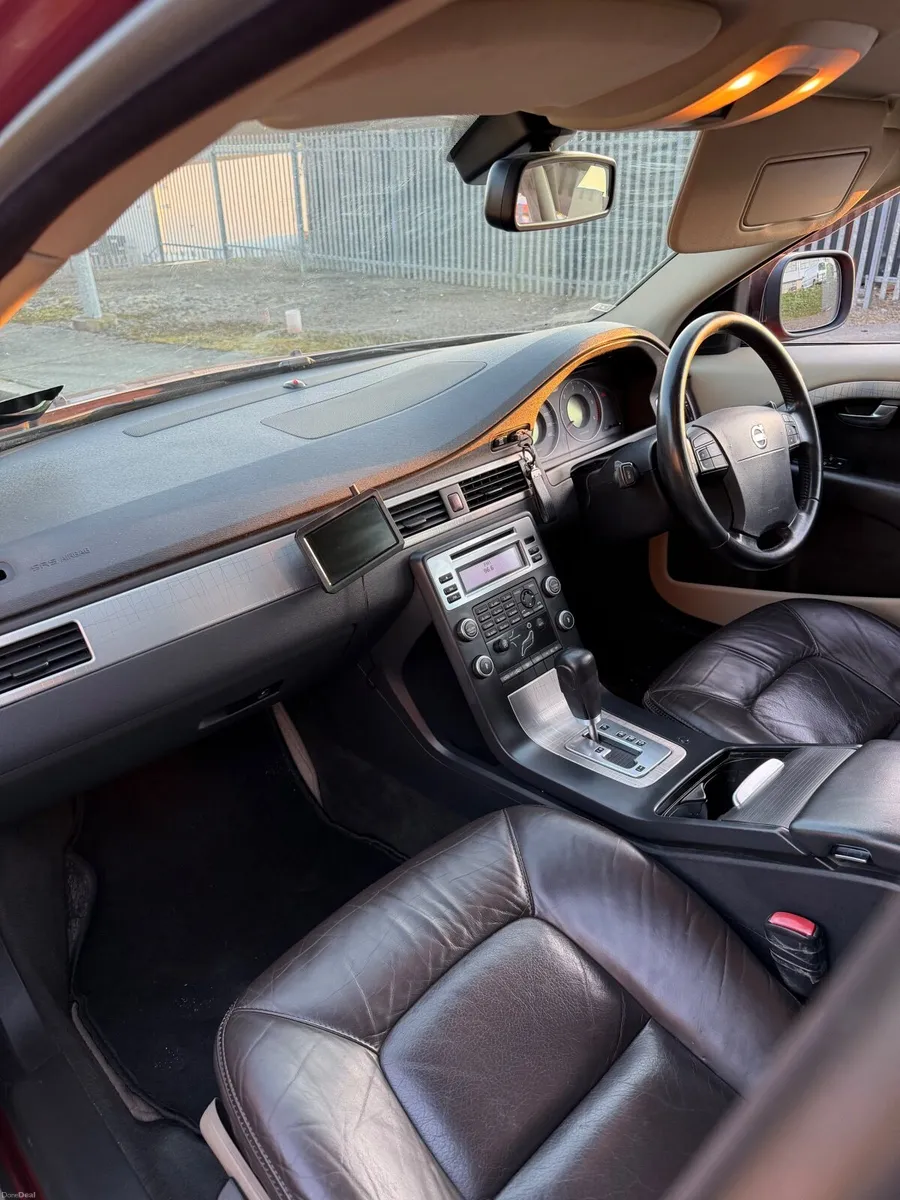 Volvo XC70 2008 - Image 3