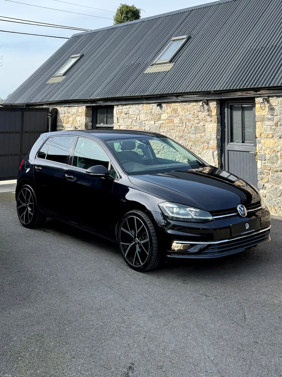 2018 VOLKSWAGEN GOLF HIGHLINE AUTO 1.2 TSI - Image 1